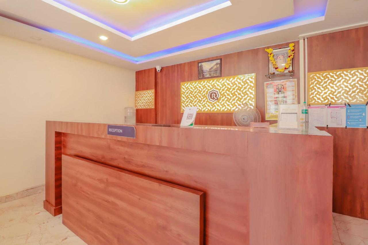Oyo Flagship 80044 Royal Wood Deluxe บังกาลอร์ ภายนอก รูปภาพ